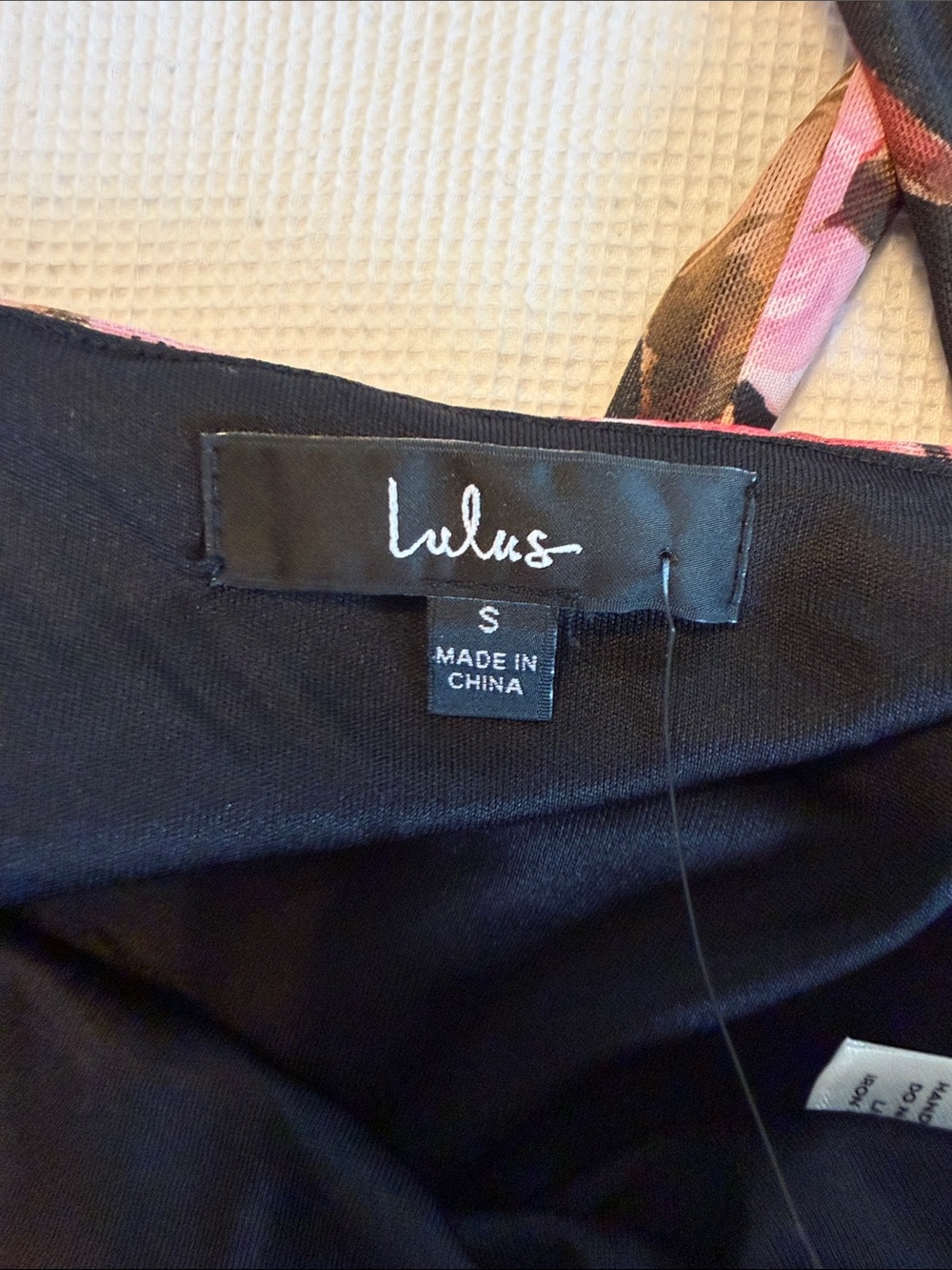 Lulu Floral Ruched Waist Bodysuit Size Small NWT - Picture 10 of 11